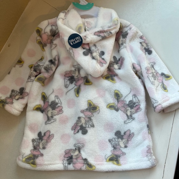 Disney Minnie Mouse Super Soft Robe and Rattle - Picture 2 of 3